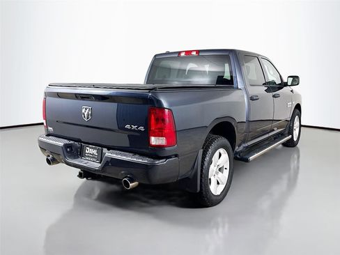 Used 2016 RAM 1500 Express image 7