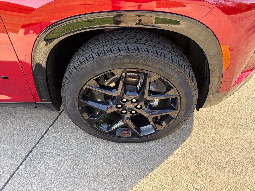 Used 2024 Chevrolet Traverse RS w/ LPO, Floor Liner Package AWD/4WD image 67