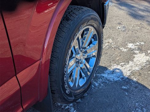 Used 2019 Ford F150 Lariat w/ Equipment Group 502A Luxury image 29