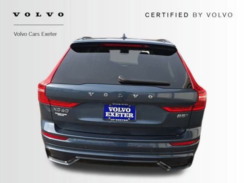 Certified 2025 Volvo XC60 B5 Plus image 8