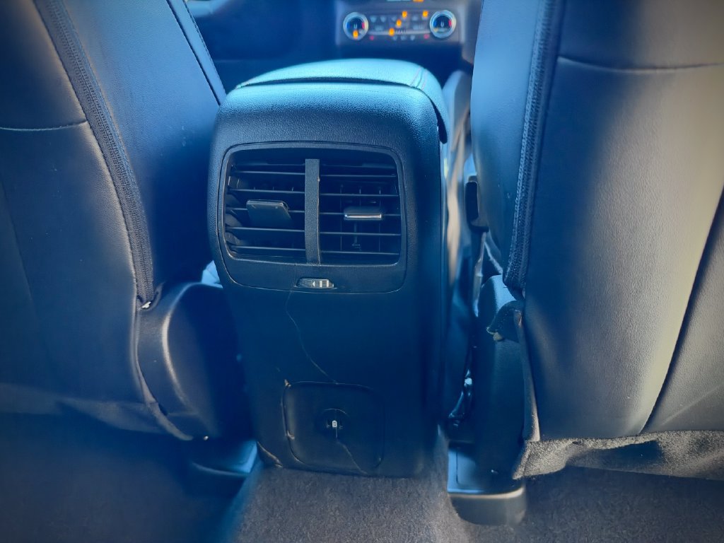 Used 2023 Ford Escape ST-Line Select AWD/4WD image 15