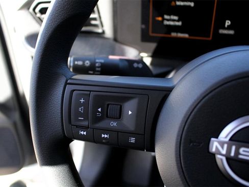 New 2025 Nissan Kicks SV w/ Interior Electronics Package image 13