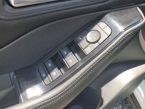 New 2026 Nissan Rogue SV image 10