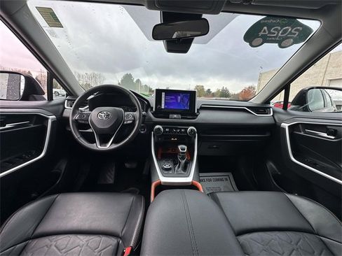 Used 2024 Toyota RAV4 Adventure image 19