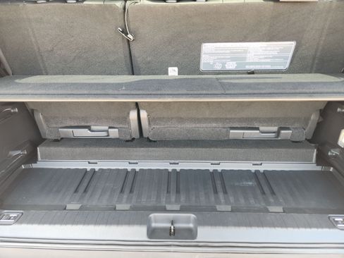 Used 2024 Toyota Sequoia Platinum AWD/4WD image 24