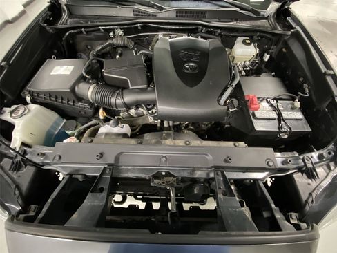 Used 2023 Toyota Tacoma TRD Off-Road w/ Black Out Package (TMS) image 21