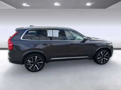 Certified 2023 Volvo XC90 B6 Plus AWD/4WD image 8