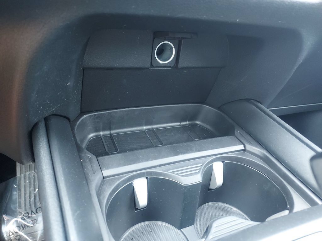 Used 2024 MAZDA CX-50 AWD 2.5 S w/ Select Package image 17