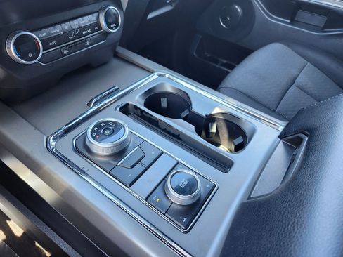 Used 2021 Ford Expedition Max XLT AWD/4WD image 21