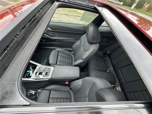 Used 2025 BMW 440i xDrive Coupe w/ Premium Package image 6