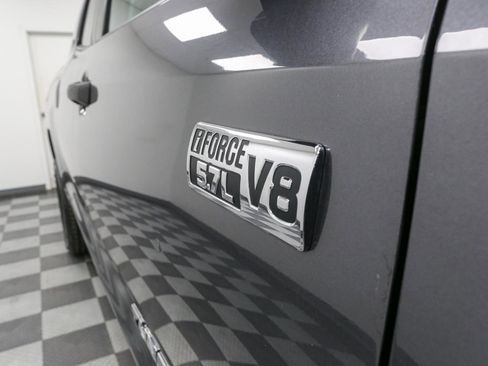 Used 2016 Toyota Tundra SR5 image 7
