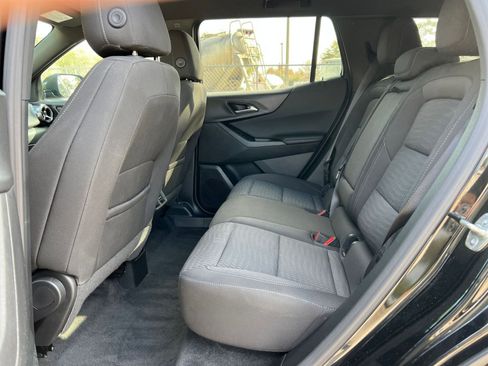 Used 2025 Chevrolet Equinox LT image 20