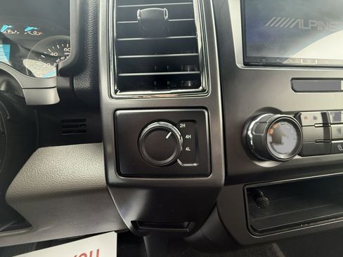 Used 2018 Ford F150 XLT image 14