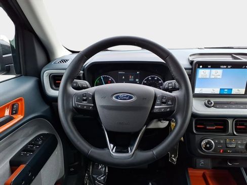 Used 2024 Ford Maverick XLT w/ XLT Luxury Package image 11