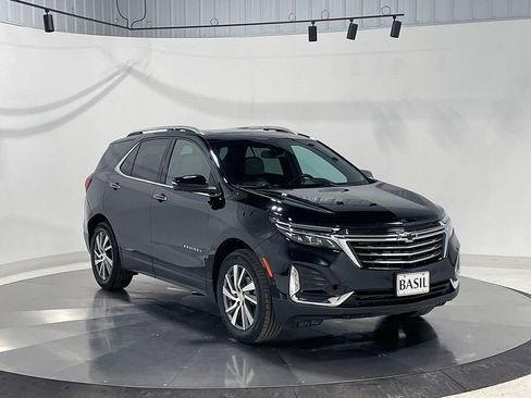 Used 2023 Chevrolet Equinox Premier image 42