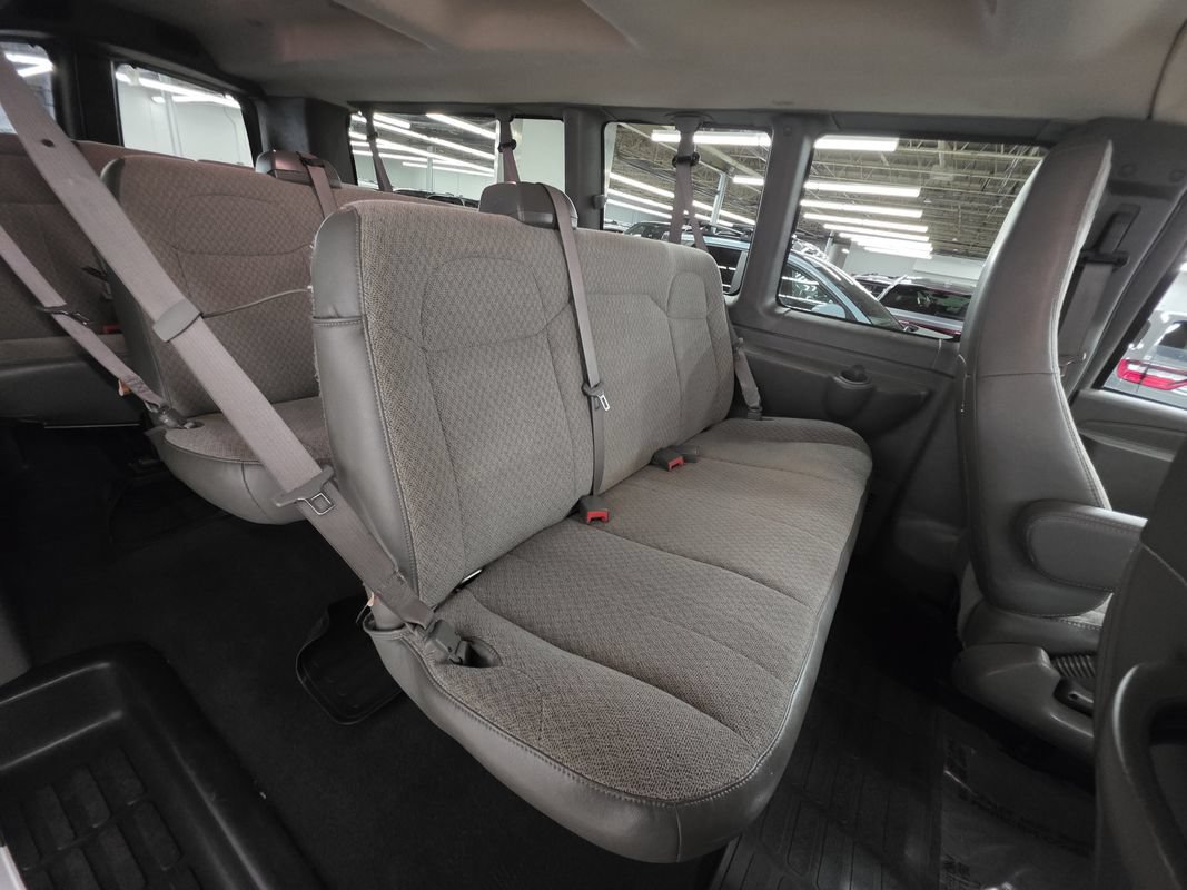 Used 2024 Chevrolet Express 3500 LT w/ LT Preferred Equipment Group RWD image 25