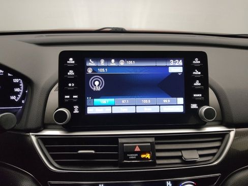 Used 2019 Honda Accord Sport image 25