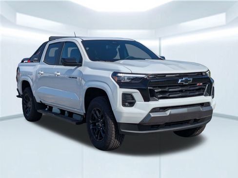 New 2025 Chevrolet Colorado Z71 w/ Midnight Edition image 8