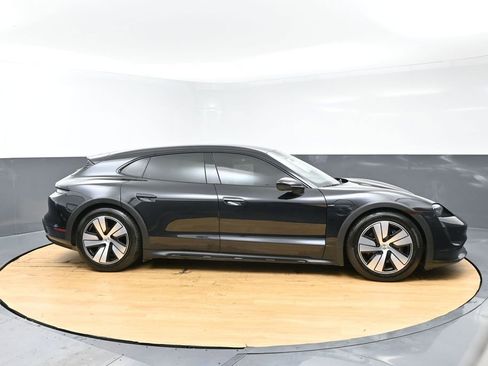 Used 2023 Porsche Taycan 4 Cross Turismo w/ Premium Package image 9