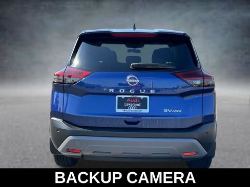 Used 2023 Nissan Rogue SV AWD/4WD image 4