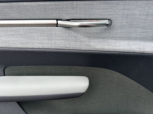 New 2026 Volvo EX30 Ultra w/ Protection Package image 14