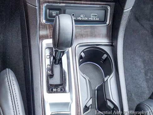 Certified 2026 Subaru Ascent Touring AWD/4WD image 18