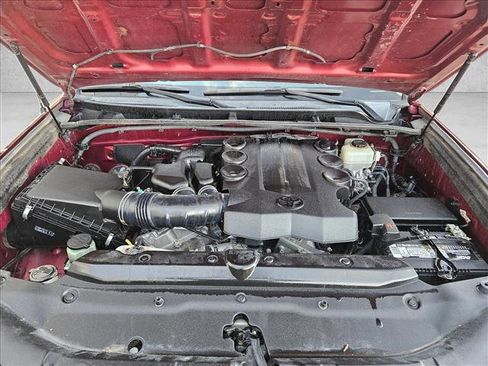 Used 2011 Toyota 4Runner SR5 image 25