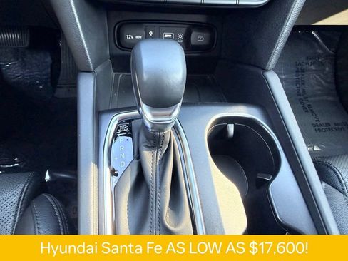 Used 2020 Hyundai Santa Fe Limited FWD image 14