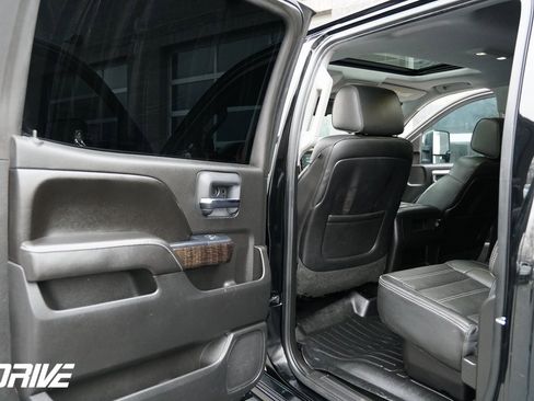 Used 2015 GMC Sierra 2500 Denali w/ Duramax Plus Package image 36