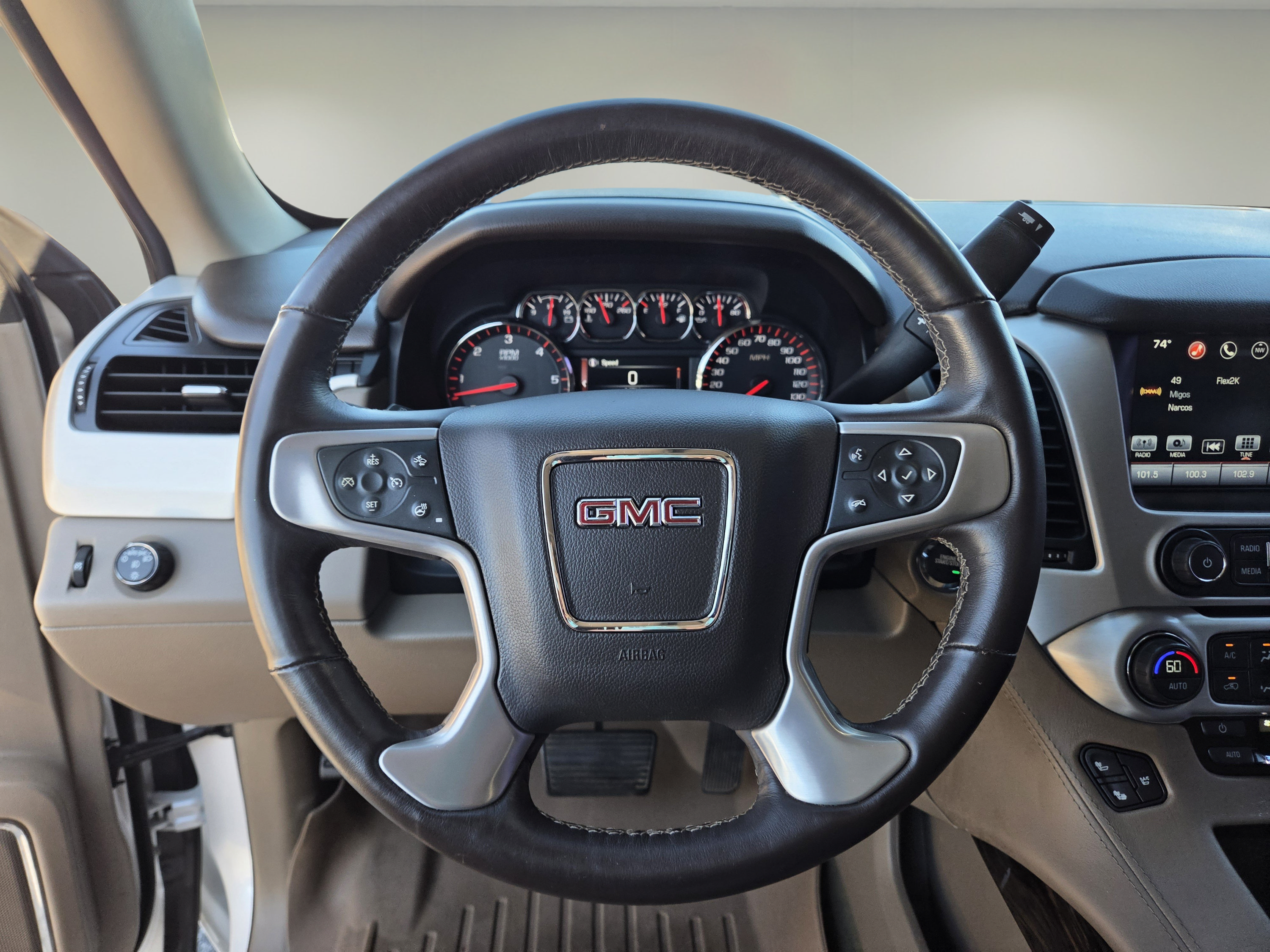 Used 2016 GMC Yukon SLT w/ Open Road Package RWD image 16