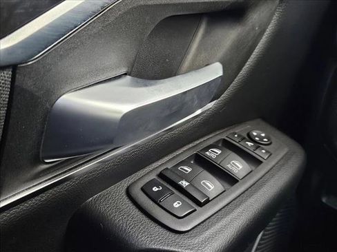 Used 2024 RAM 1500 Lone Star image 18