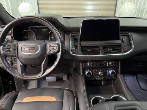 Used 2021 GMC Yukon AT4 w/ AT4 Premium Plus Package AWD/4WD image 17