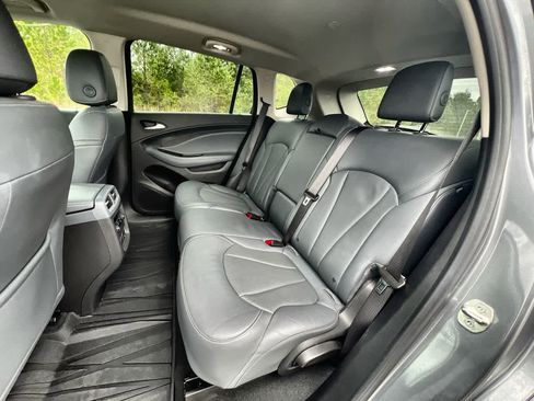 Used 2020 Buick Envision Essence image 24