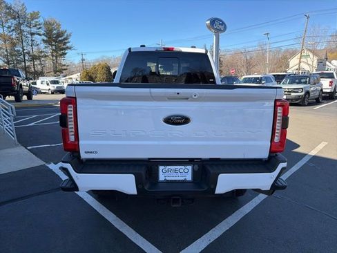 Used 2023 Ford F250 XLT w/ Black Appearance Package image 6