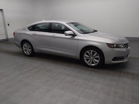 Used 2019 Chevrolet Impala LT w/ LT Convenience Package FWD image 11