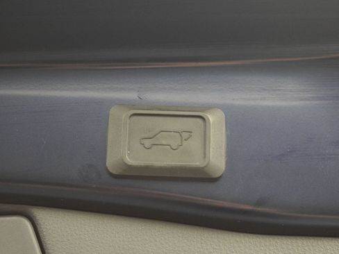 Used 2023 Toyota RAV4 XLE Premium AWD/4WD image 12
