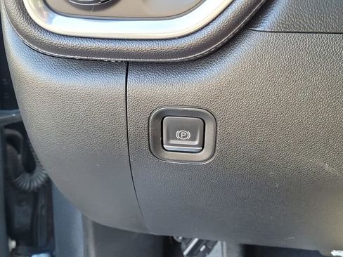 Used 2020 Chevrolet Silverado 1500 RST w/ All-Star Edition image 24