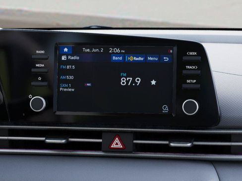 New 2026 Hyundai Elantra SE FWD image 13