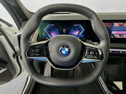 Used 2025 BMW X3 xDrive30i w/ Convenience Package image 11