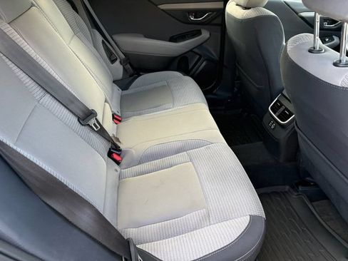 Used 2024 Subaru Outback Premium AWD/4WD image 11