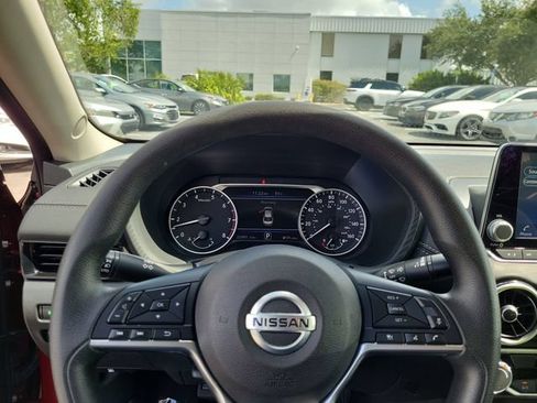 Used 2023 Nissan Sentra SV FWD image 23