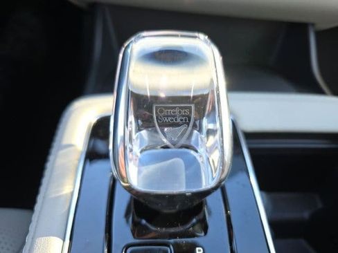 New 2026 Volvo XC90 T8 Ultra w/ Protection Package Premier image 33