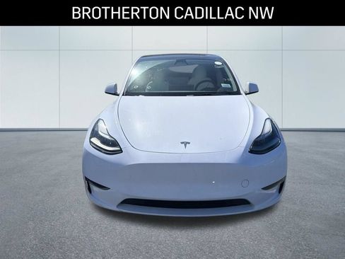 Used 2023 Tesla Model Y Long Range AWD/4WD image 2