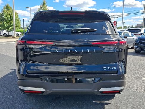 Used 2026 INFINITI QX60 Luxe w/ Cargo Package AWD/4WD image 5