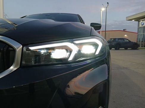 New 2026 BMW 330i Sedan image 4