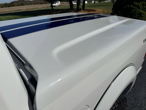 Used 2017 Ford F150 Lariat w/ Equipment Group 502A Luxury image 35