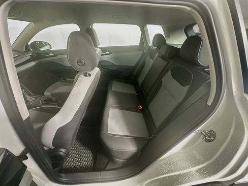 Used 2024 Volkswagen Taos S FWD image 26