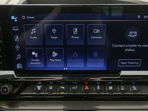 Used 2024 Chevrolet Silverado 2500 ZR2 w/ Technology Package image 28