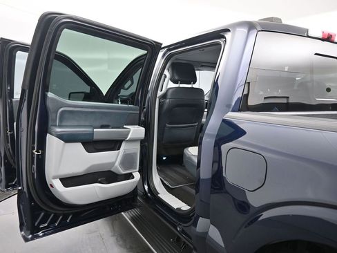 Used 2023 Ford F150 Limited image 20