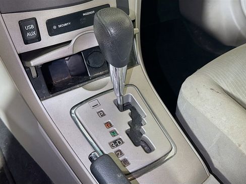 Used 2013 Toyota Corolla LE FWD image 13